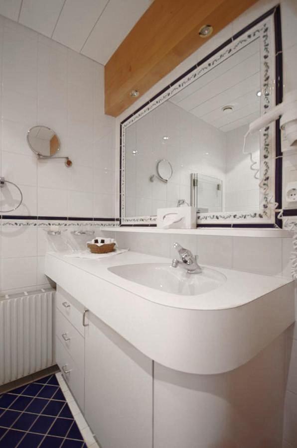 Hotel Pension Alpenrose เลคอัมอาร์ลแบร์ก ภายนอก รูปภาพ